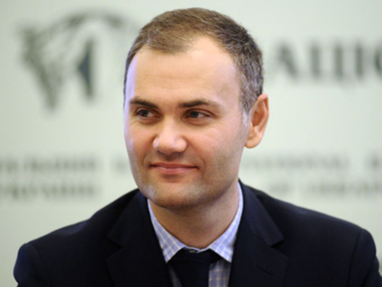 Колобов находится в розыске