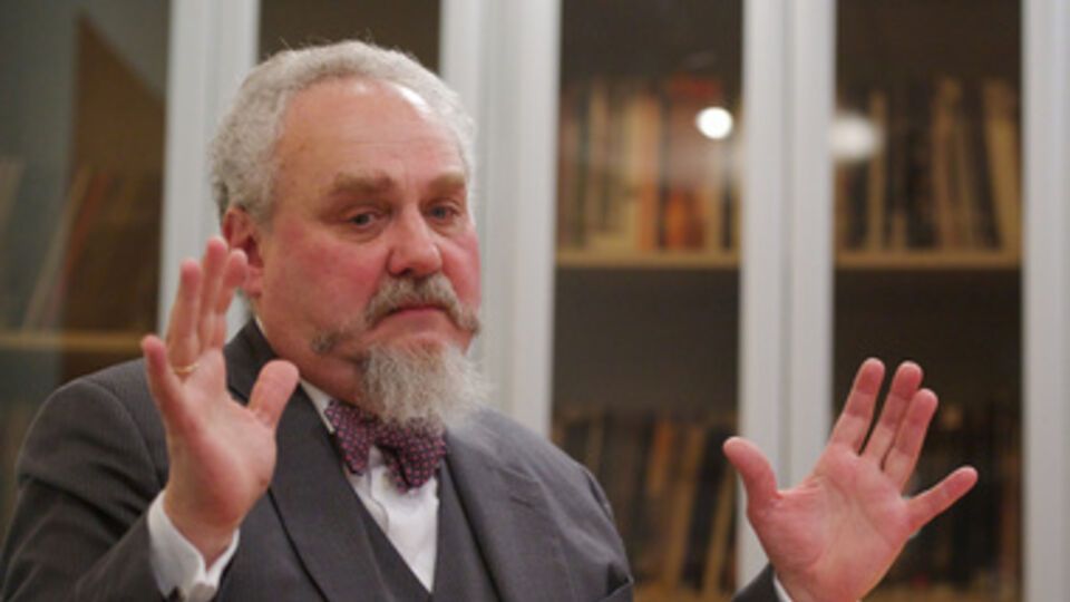 Zubov supposes that Russia will not move in troops so far