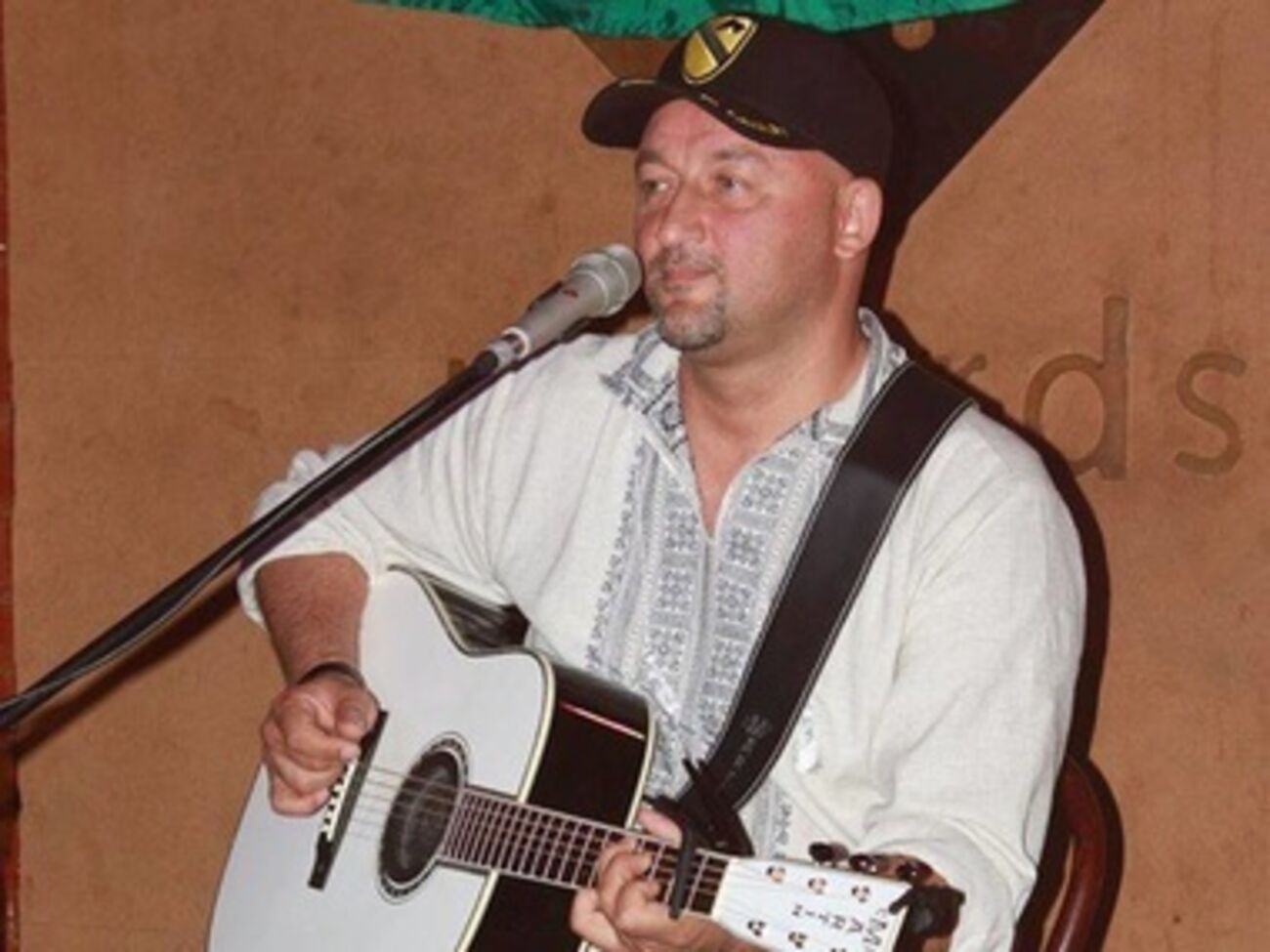 Мочанов предложил себя в плен террористам