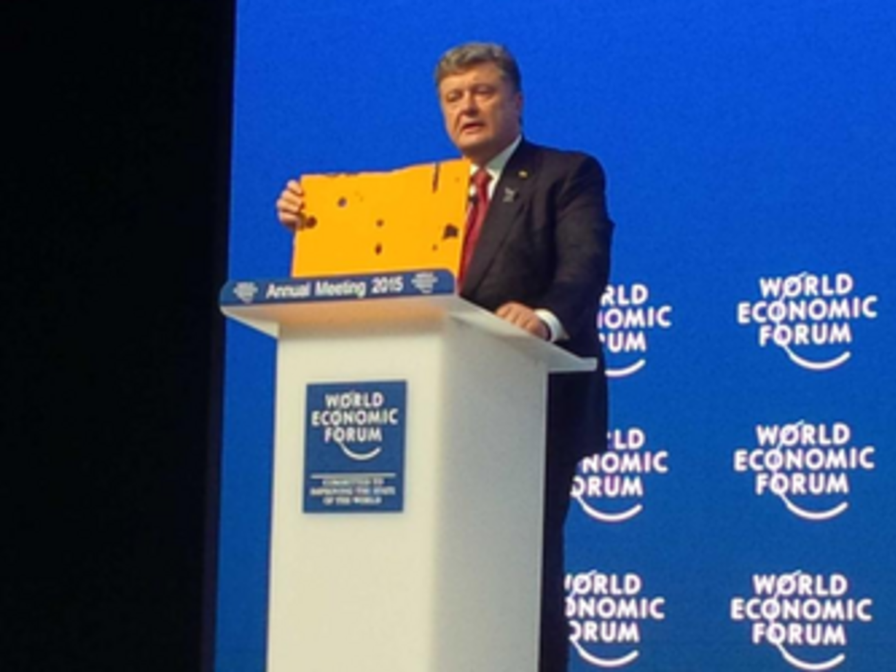 Петр Порошенко: Это символ террористической атаки против моей страны