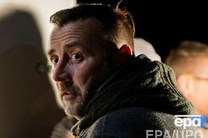 Бахман опубликовал фотографию человека в халате ку-клукс-клан, с подписью, "Три K в день помогают держать меньшинства подальше"