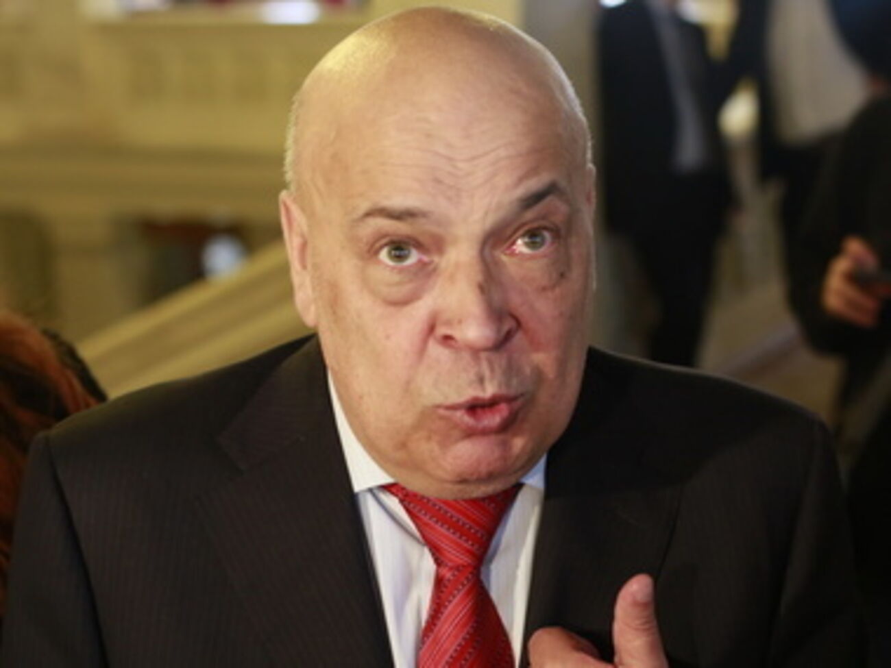 Всего было выпущено около 40 реактивных снарядов, некоторые из них попали в жилые кварталы