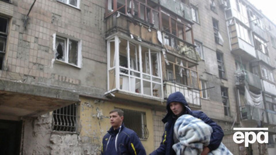 В результате обстрела три человека ранены, один из них госпитализирован