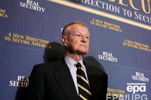 Бжезинский предлагает размещать военный контингент, состоящий из военных США, Германии, Франции и Великобритании в странах, граничащих с Россией