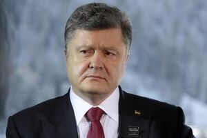 Петр Порошенко заявил, что силам АТО удалось уничтожить и захватить технику боевиков