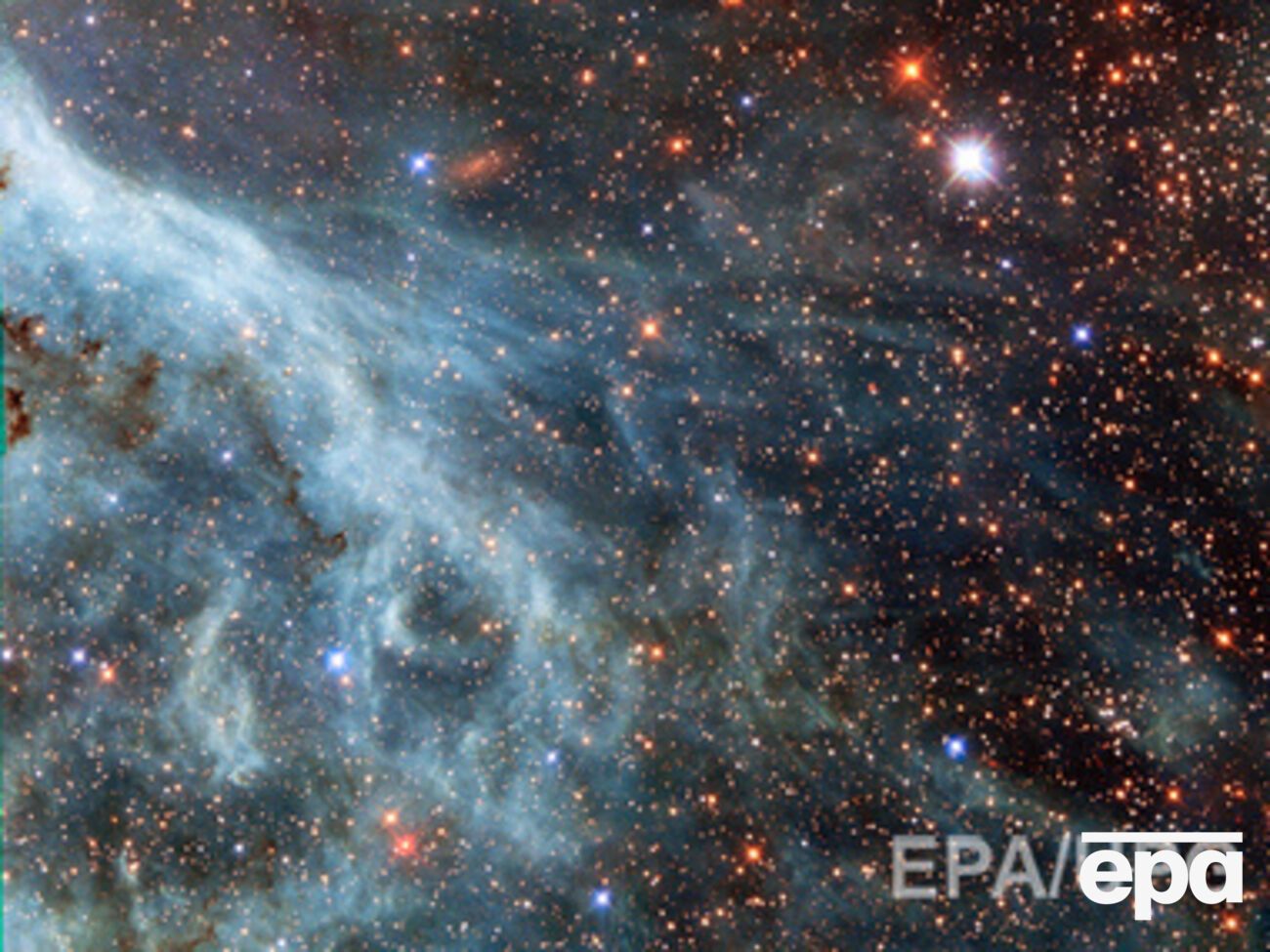 В Млечном Пути могут быть червоточины