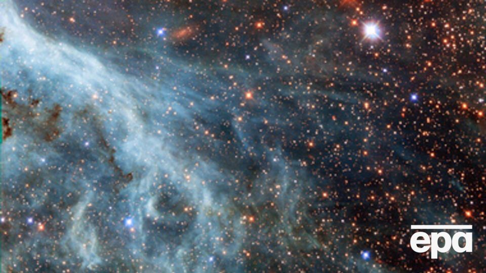 В Млечном Пути могут быть червоточины