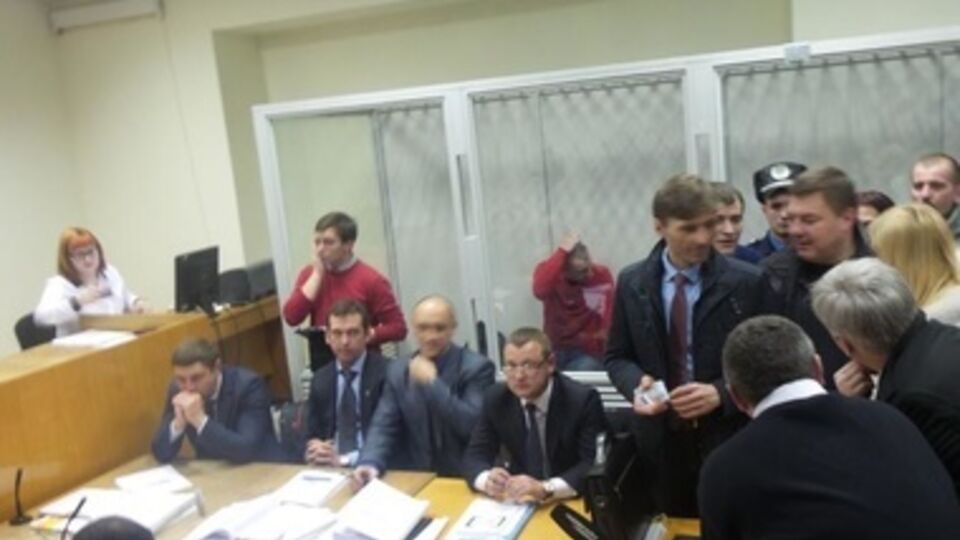 Печерский районный суд Киева начал слушать дело Сергея Зинченко и Павла Аброськина