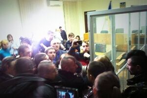 Сегодня в зале заседаний из-за затягивания процесса избрания судей возникали споры