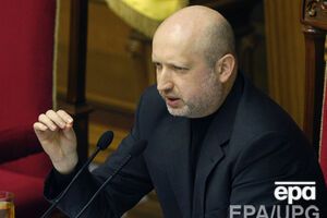 В понедельник Турчинов отправится в Польшу