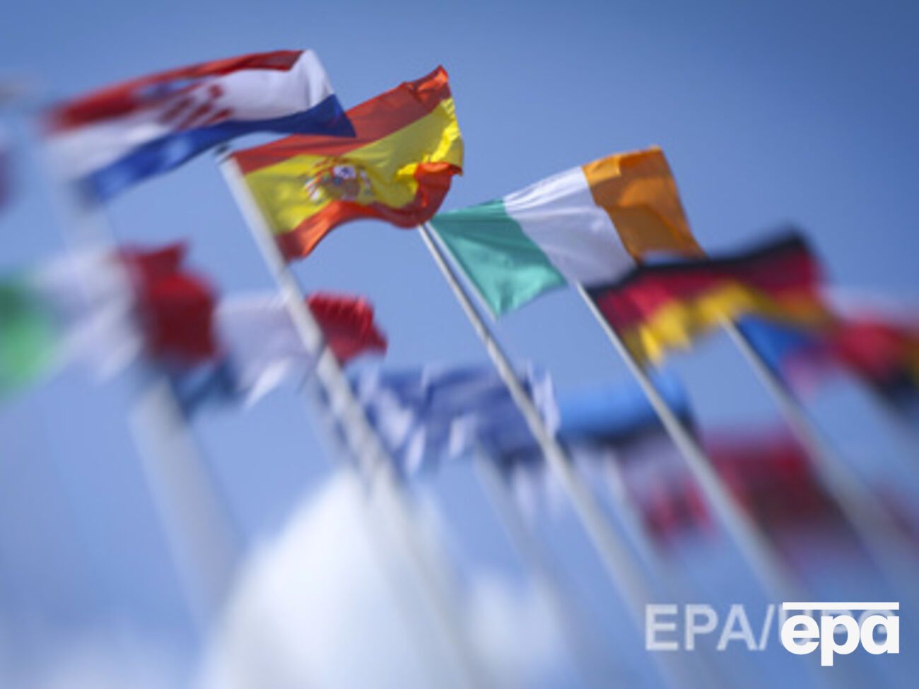 МИД Польши призывает Украину продолжать работу для отмены виз с Евросоюзом