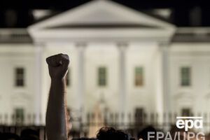 Митингующие обратятся с просьбой к президенту США Бараку Обаме соблюдать "Закон о поддержке свободы Украины"