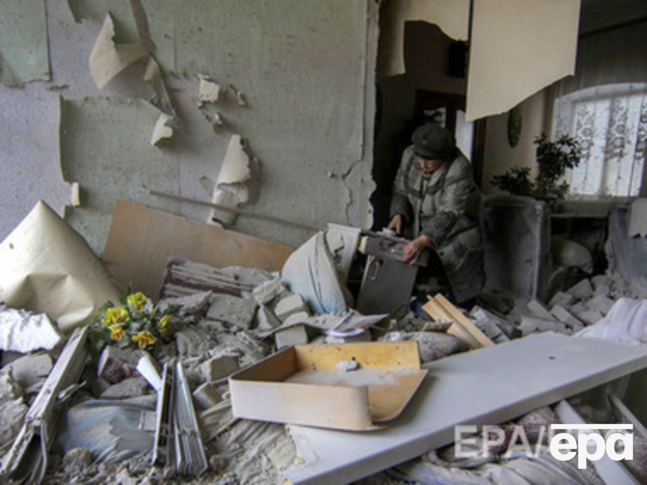 30 человек погибло в результате обстрела Мариуполя