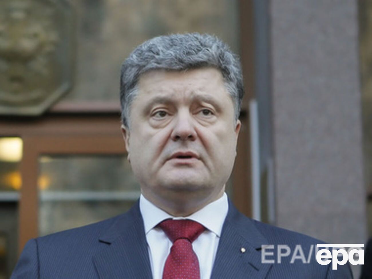 Порошенко рассказал о судьбе донецкого аэропорта по Минским соглашениям
