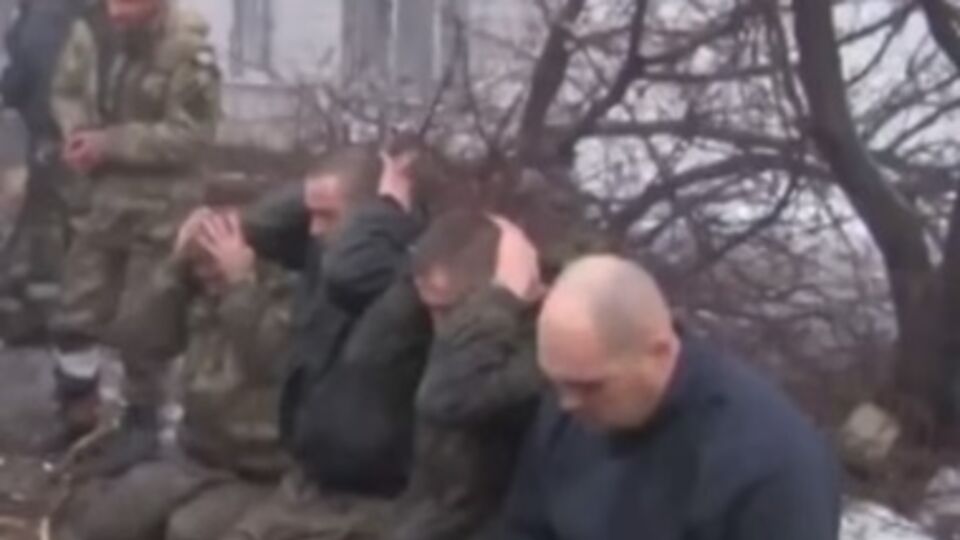 Когда боевики отпустят остальных защитников аэропорта, неизвестно