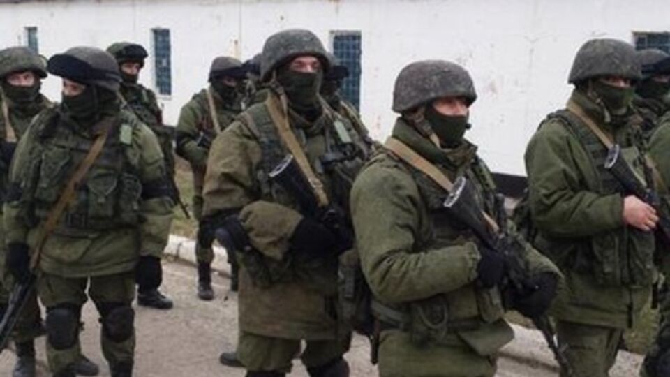 "Зеленые человечки" в Беларуси – причина для ввода военного положения