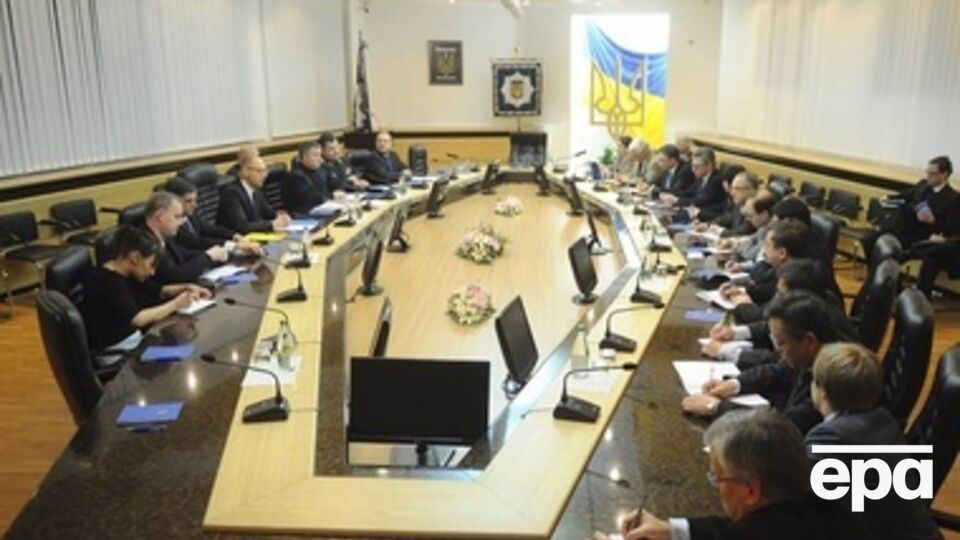 В СНБО предлагают люстрировать не всех