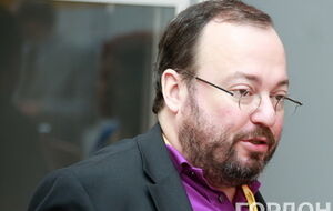 Stanislav Belkovsky believes that Ukraine must get rid of the damned past
