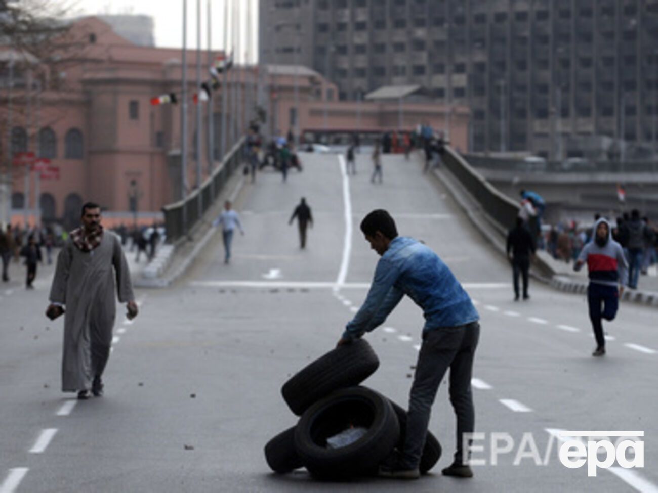 Египтяне снова протестуют против власти