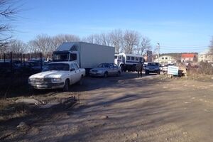 Подъезды к редакции телеканала заблокированы