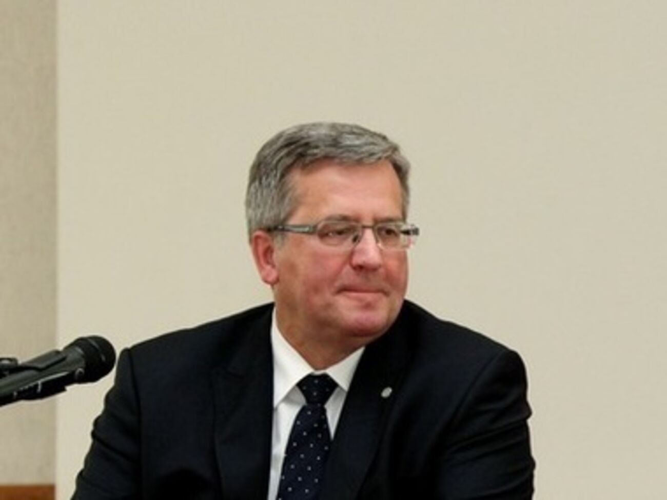 Коморовский: Подобной реакции России на предварительные сигналы о возможном смягчении позиции Запада можно было ожидать