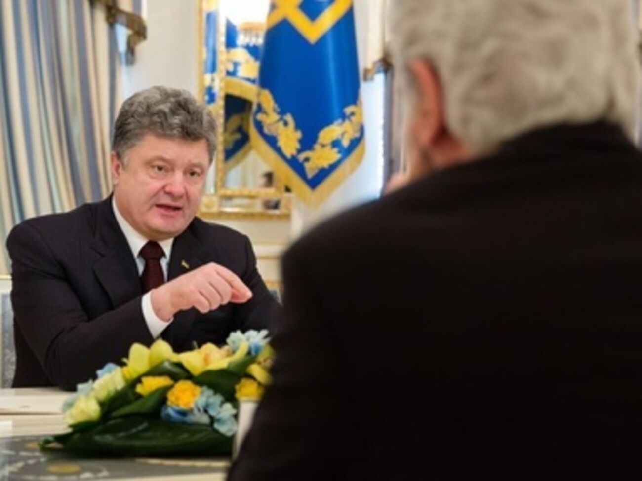 Петр Порошенко провел встречу с еврокомиссаром Христосом Стилианидесом