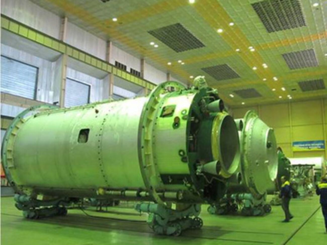 "Южмаш" вынужден остановить работу