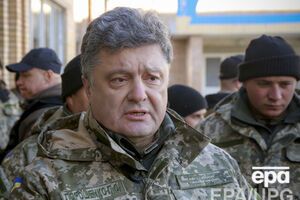 Петр Порошенко наградил орденами пятерых военных, которые участвуют в АТО в Донецкой области