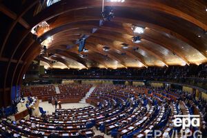 В документе был существенно изменен пункт о так называемых "гуманитарных конвоях"