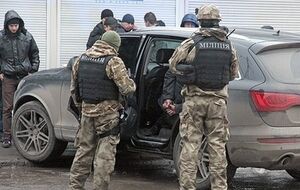 В Одессе задержали трех молдаван с арсеналом оружия. Фоторепортаж