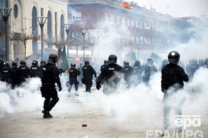 Помимо отставки Яблановича, протестующие требовали национализации горного комплекса "Трепка", права на который оспаривают Приштина и Белград