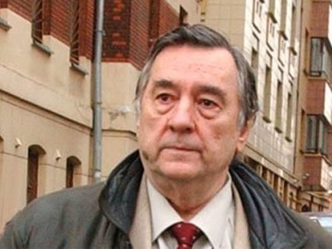 В ноябре Савеловский суд Москвы частично удовлетворил иск Макаревича о защите чести и достоинства к газете "Известия" и журналисту Проханову