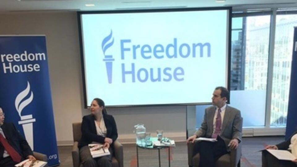 Freedom House презентовала отчет по свободе в мире в 2014 году