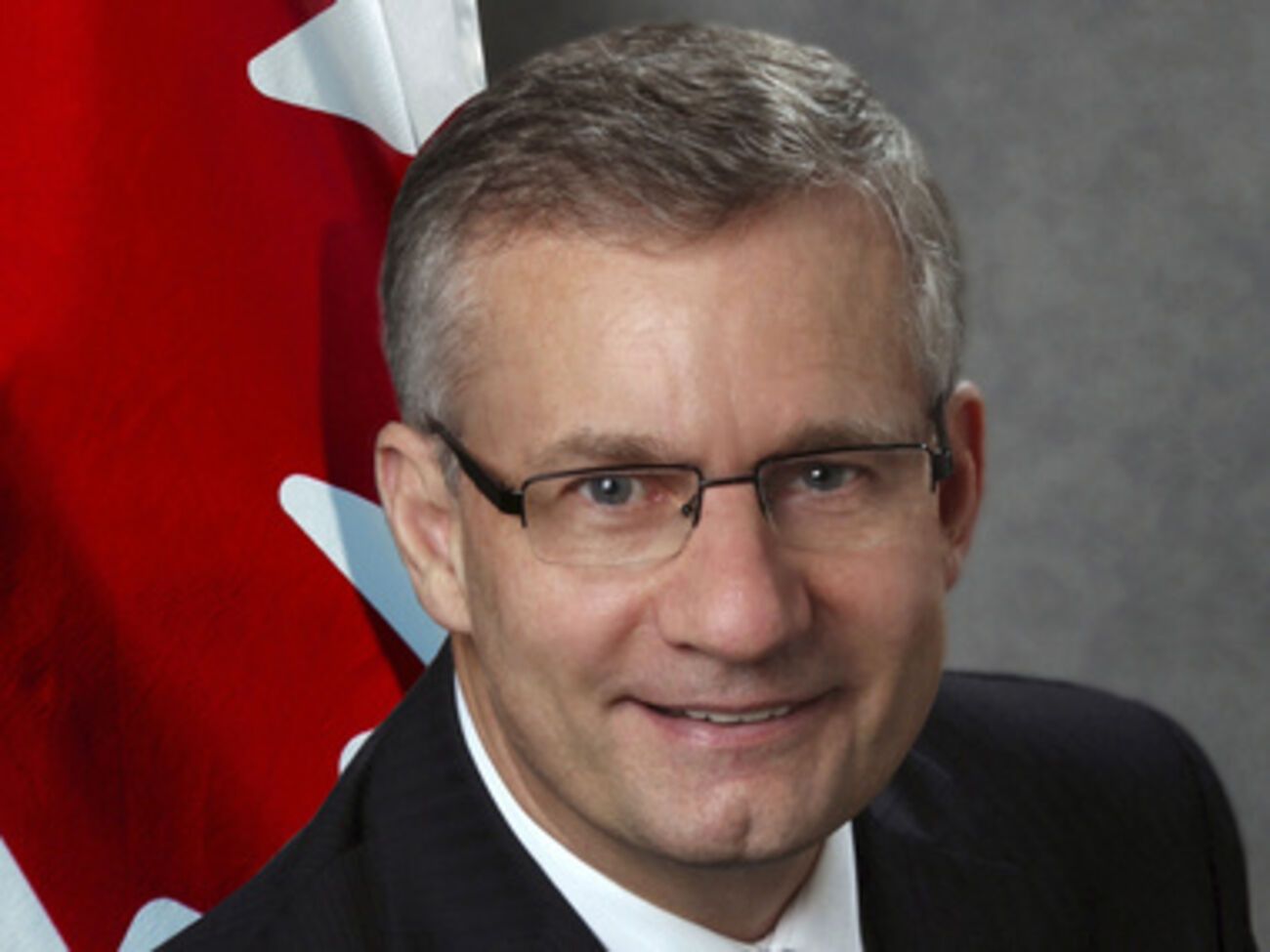 Министр торговли Эд Фаст сообщил, что Канада поддержит фермеров Украины