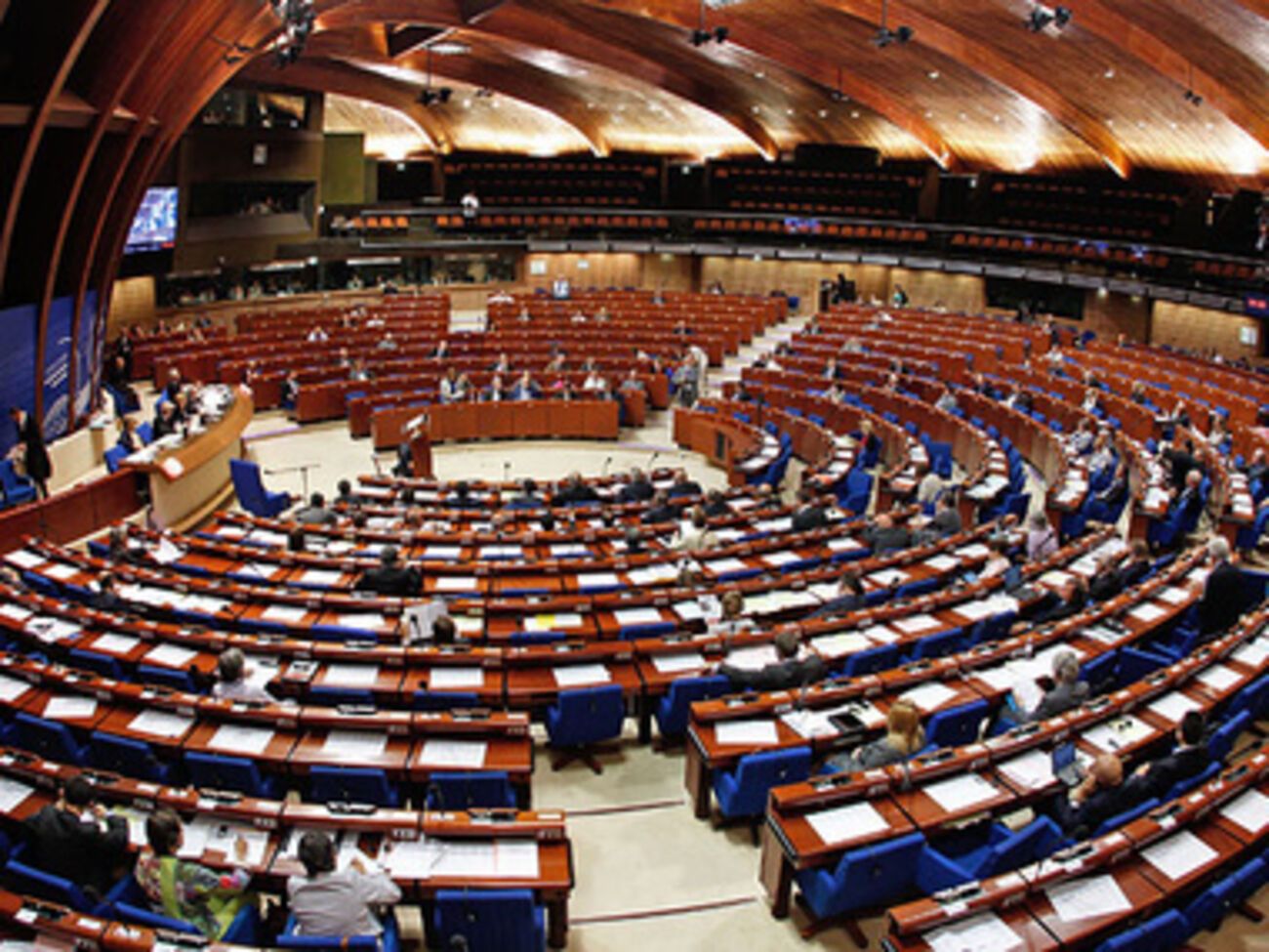 Всего зарегистрировано 29 поправок проекта