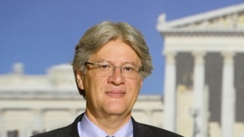 Стефан Шеннах: Для поиска компромисса с Россией ПАСЕ должна настаивать на освобождении Надежды Савченко