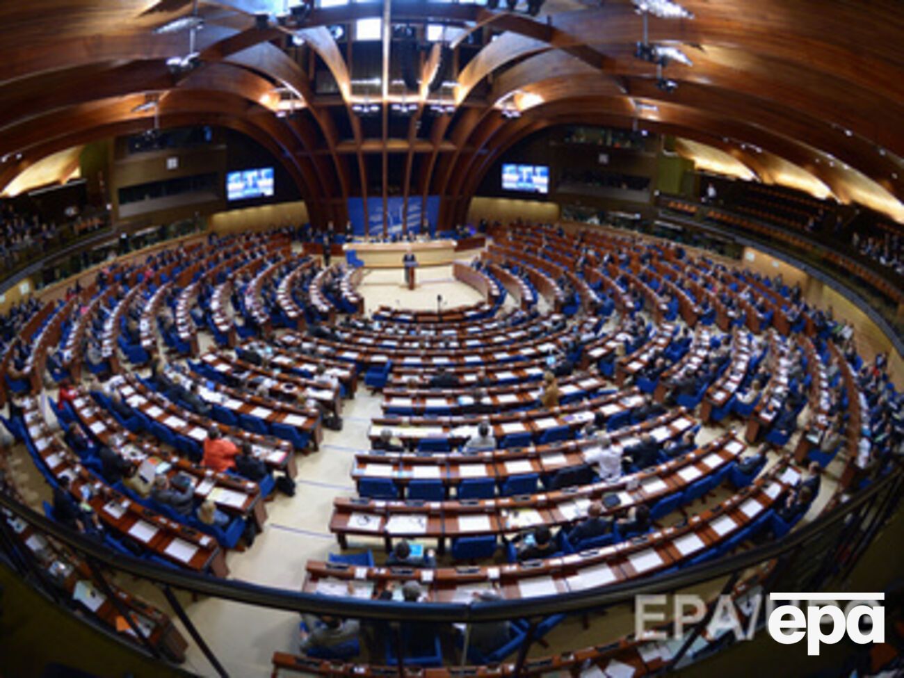 Перед голосованием за резолюцию ПАСЕ отклонила все поправки российской делегации