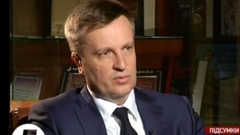 Валентин Наливайченко заявил, что ежедневно на Донбассе сжигают восемь-десять тел российских военных