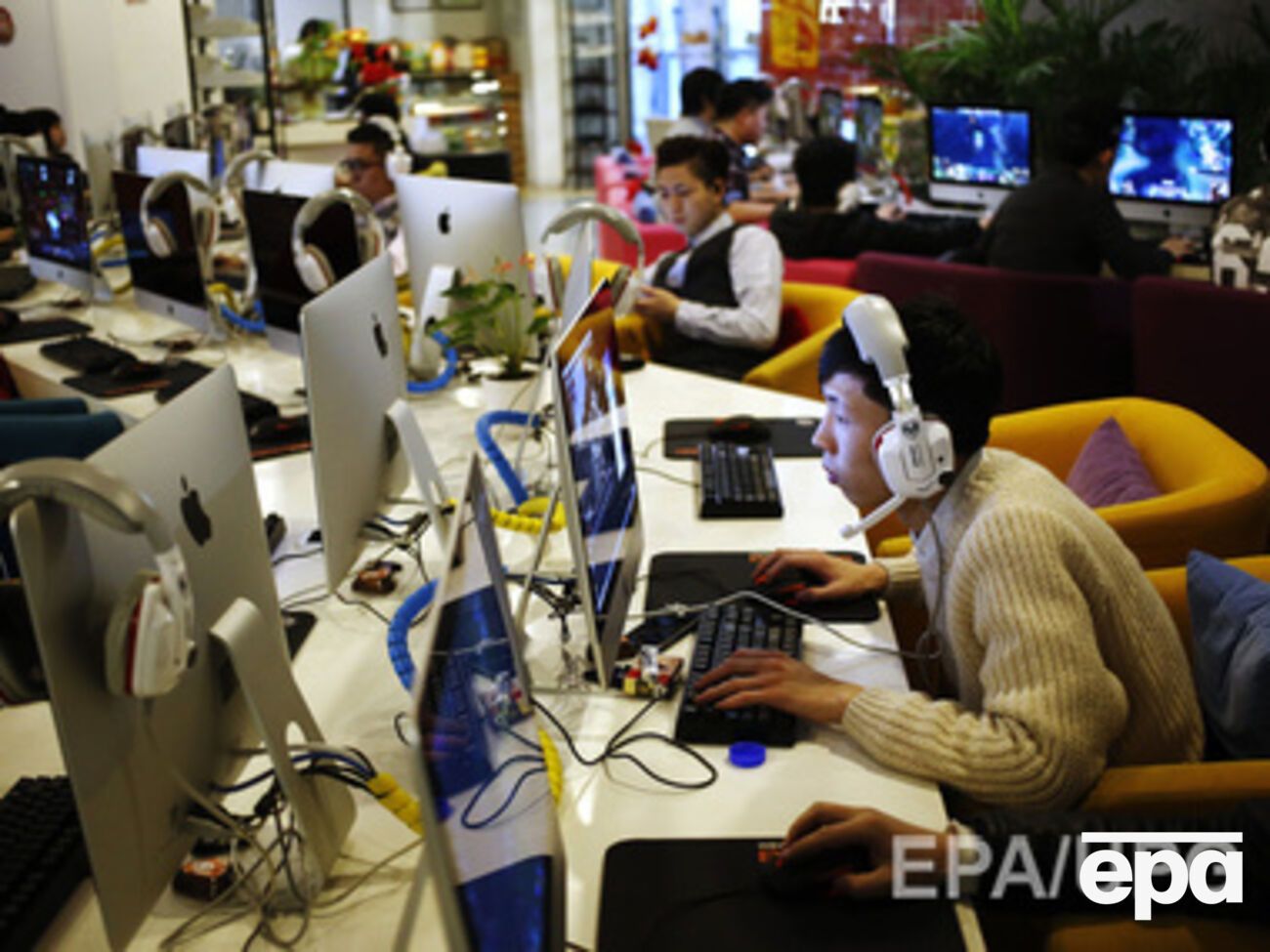 В&nbsp;четвертом квартале прибыль превысила&nbsp;$701 млн, что на 34% выше, чем за тот же период прошлого года.