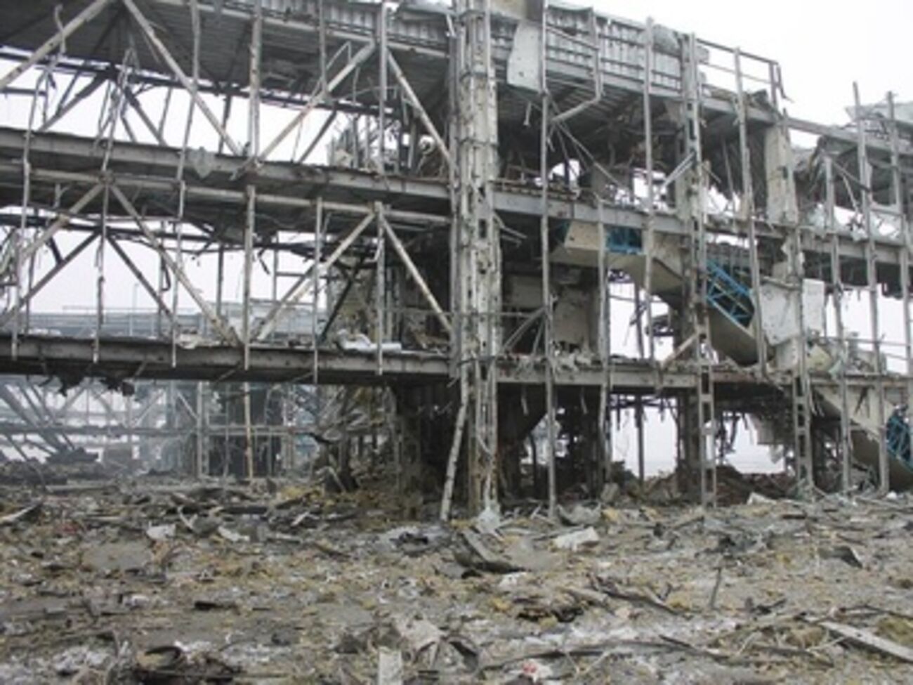 Донецкий аэропорт почти полностью&nbsp;разрушен