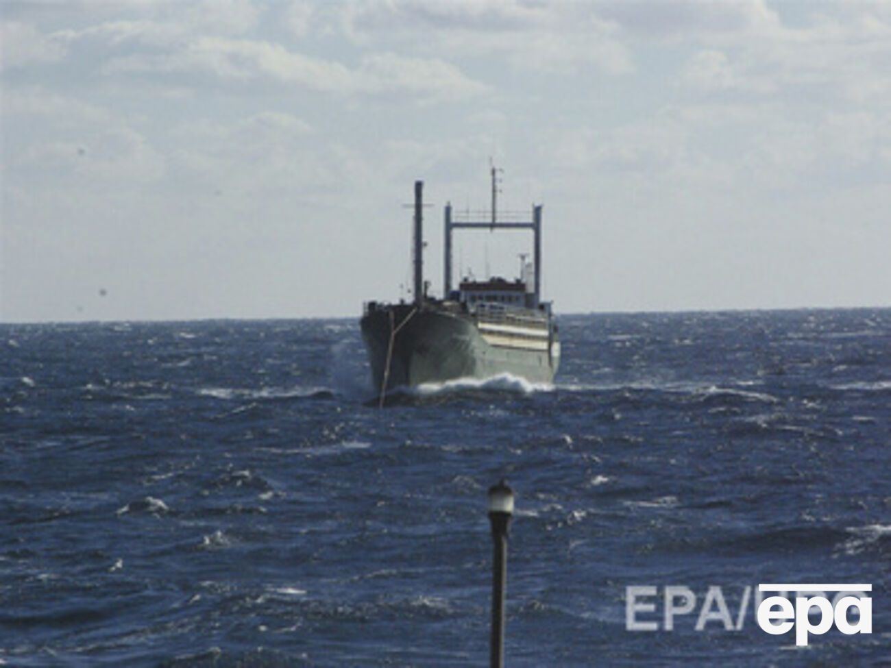 Судно прибыло к берегу