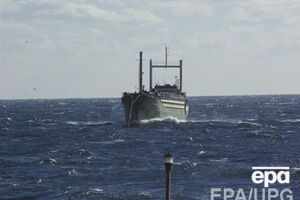 Судно прибыло к берегу