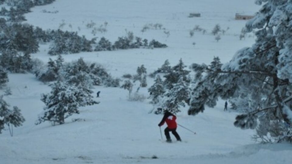 Курорт будет находиться не на Ай-Петри, поскольку это заповедник, а на прилегающей территории, заявила "министр курортов и туризма Крыма" Елена Юрченко