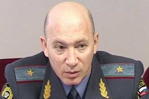 По некоторым данным, причиной самоубийства Бучнева могло стать уголовное дело о злоупотреблении должностными полномочиями