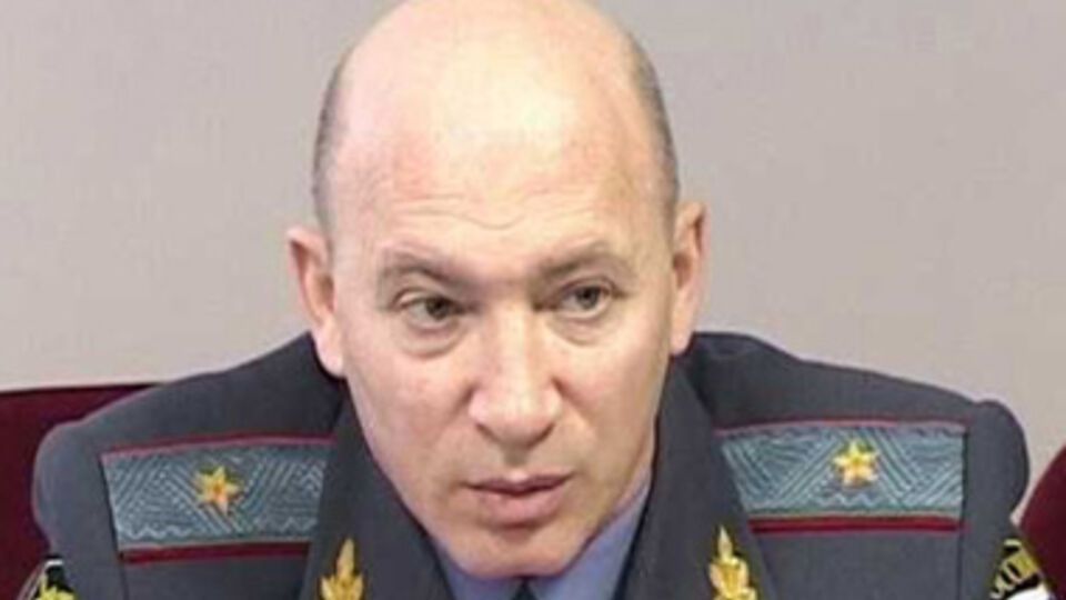 По некоторым данным, причиной самоубийства Бучнева могло стать уголовное дело о злоупотреблении должностными полномочиями