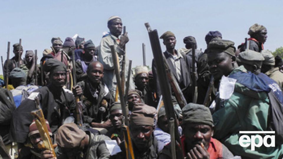 Исламисты "Боко Харам" похищают мальчиков, чтобы сделать их боевиками