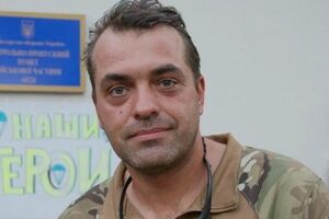 Проблемы есть, но постепенно уровень профессионализма армии растет, считает Бирюков