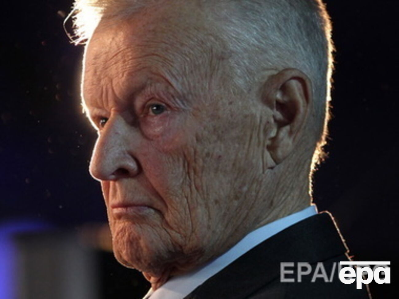 Бжезинский прокомментировал продление санкций против РФ