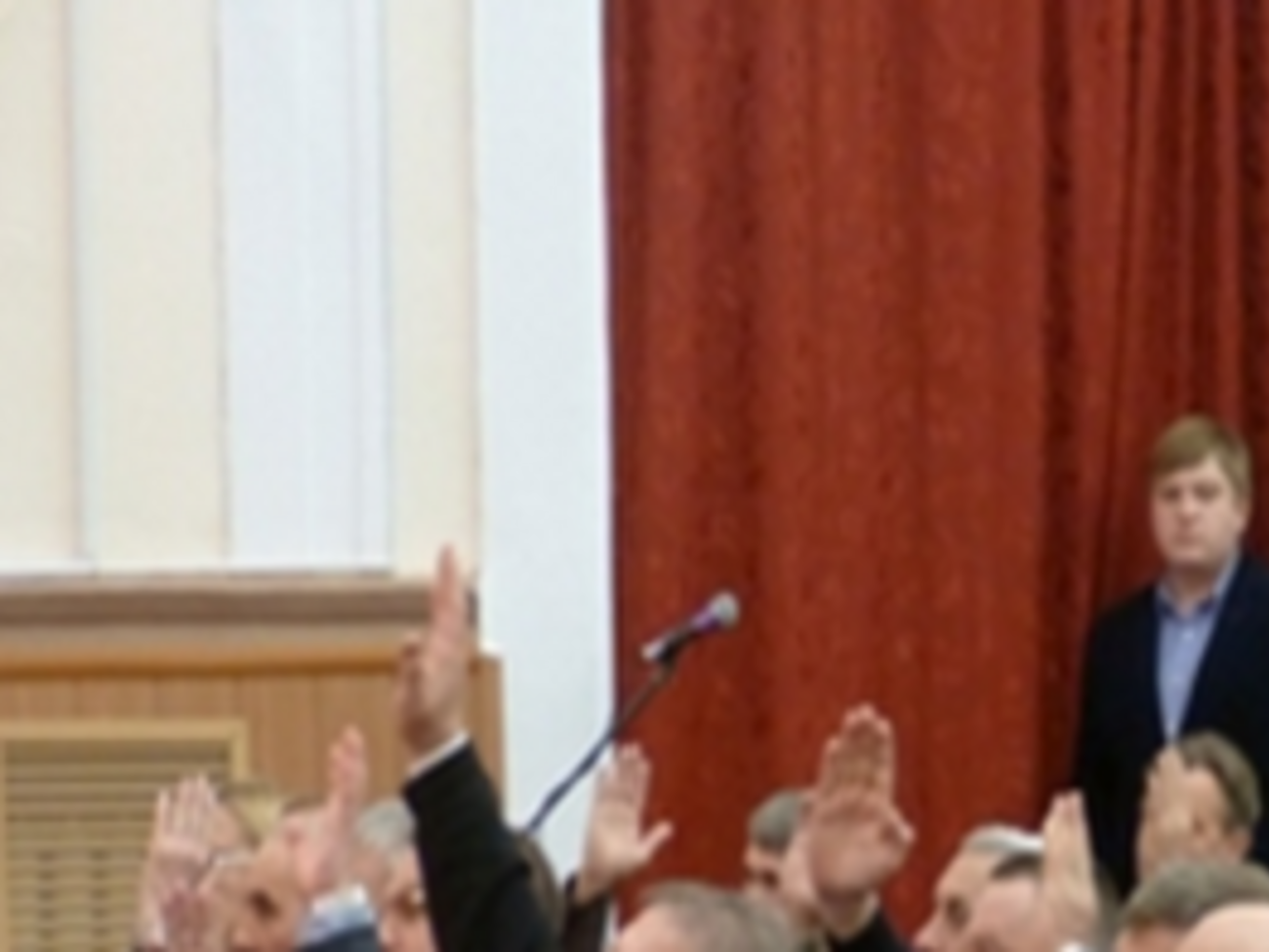 Мариупольские депутаты второй раз за неделю голосовали за признание России агрессором