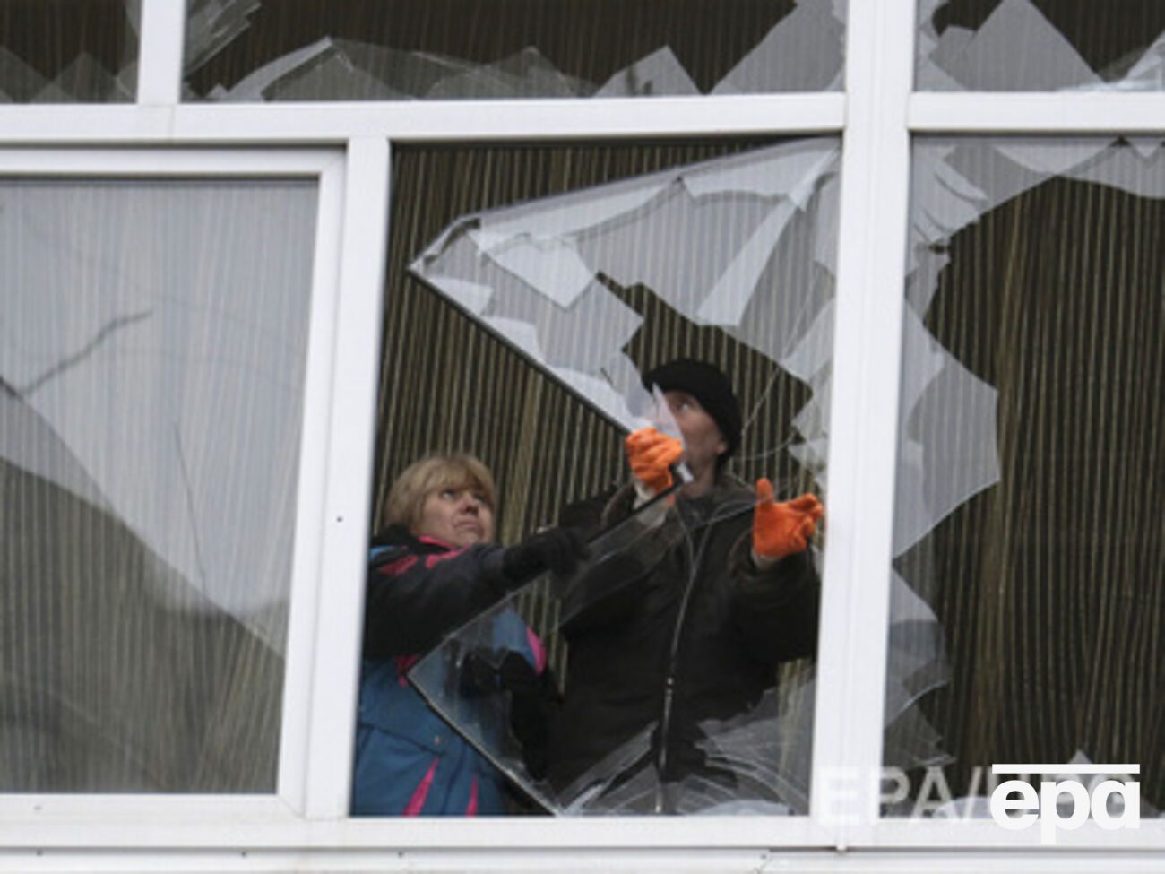 Боевики продолжают обстрелы населенных пунктов